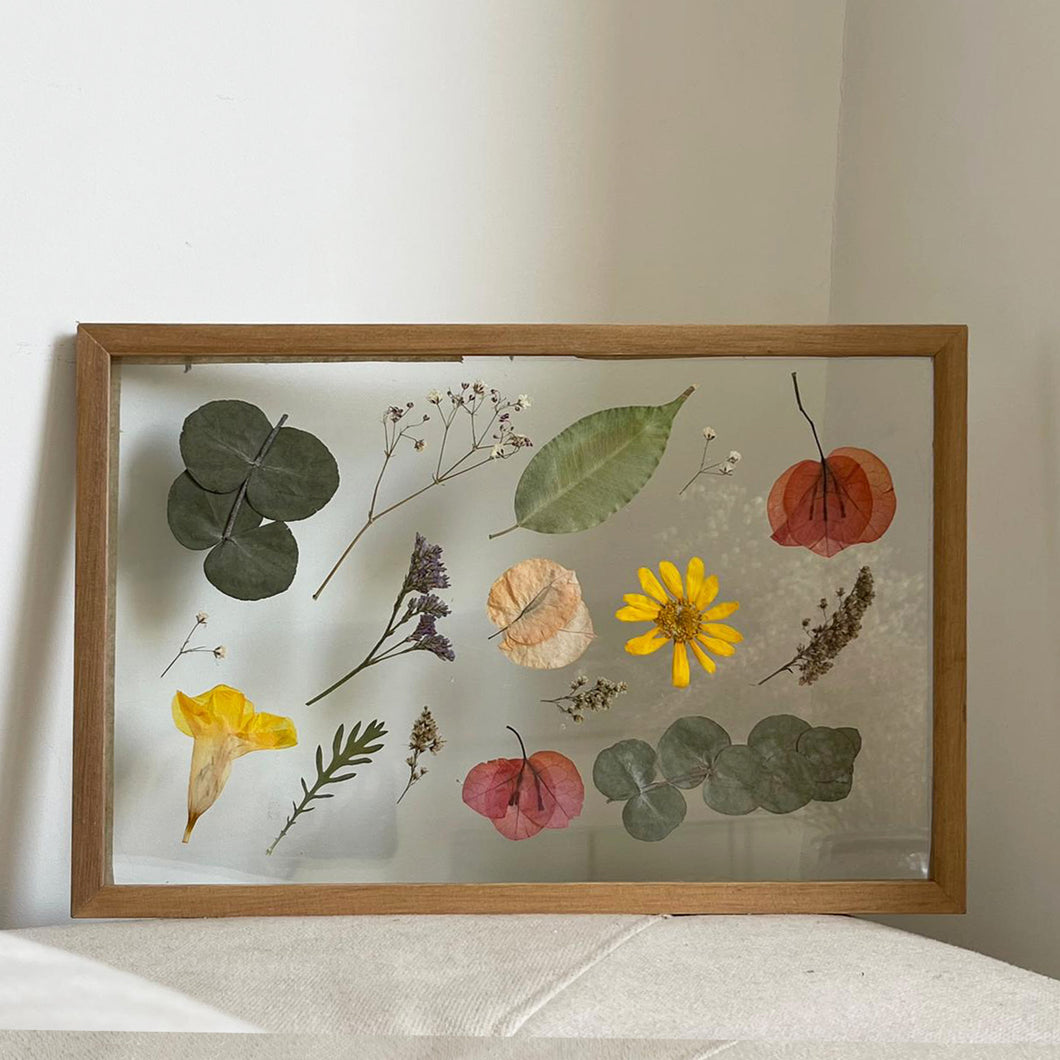 Pressed Flowers Frame 22