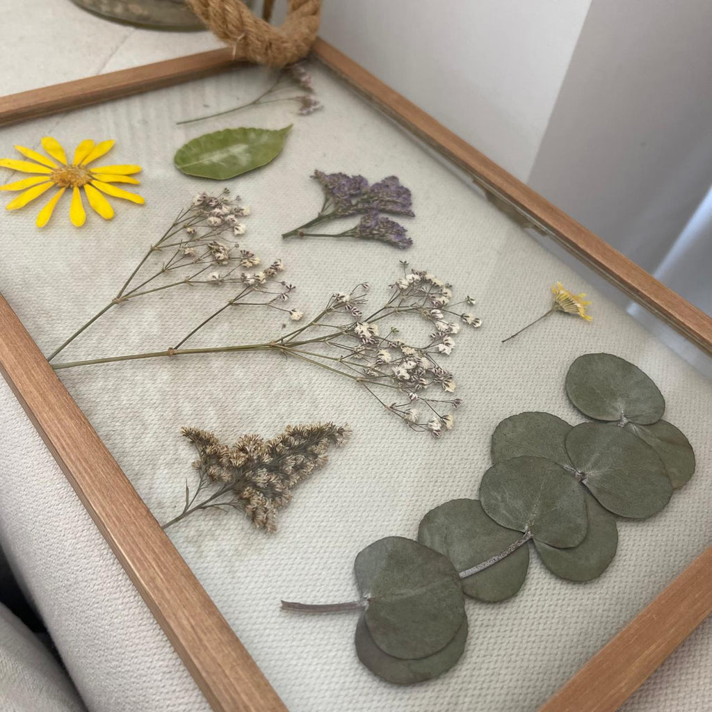 Pressed Flowers Frame 05